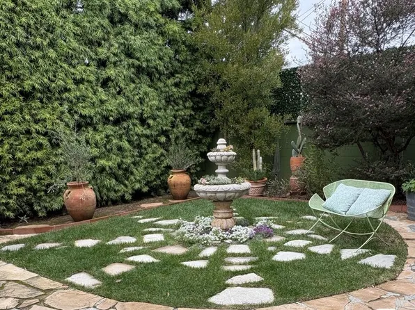 777 N El Medio Ave, Pacific Palisades, CA 90272