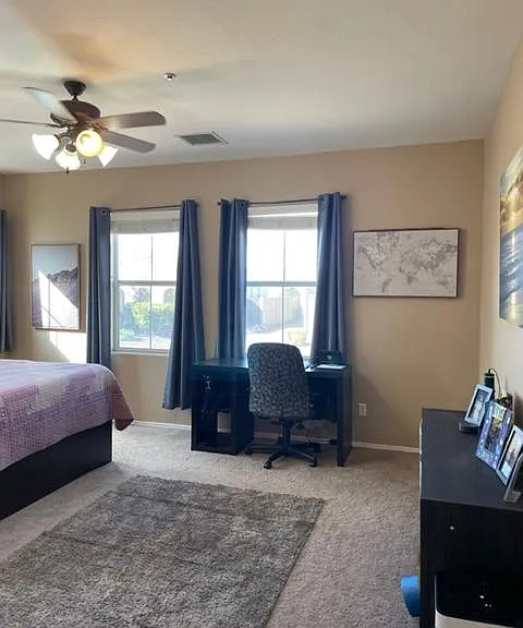 449 Phelps Dr — Photo 9