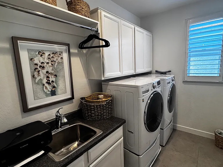 3056 E Appaloosa Rd — Photo 12