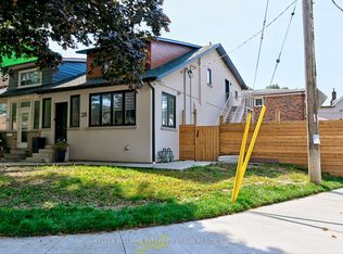 28 Silverthorn Ave #2, Toronto, ON M6N 3J7