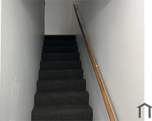 303 S Springfield Ave — Photo 3
