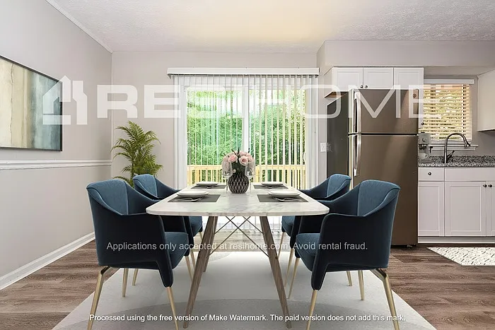 3 bed, 2.5 bath, 1828 sqft, $1,645 — Photo 4