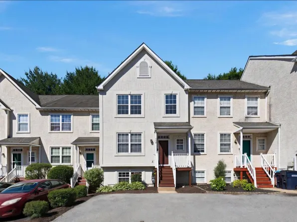 108 Richards Ln, Newark, DE 19711