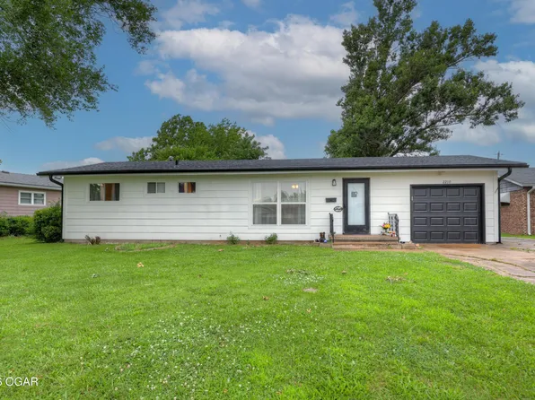 2210 McConnell Ave, Joplin, MO 64804