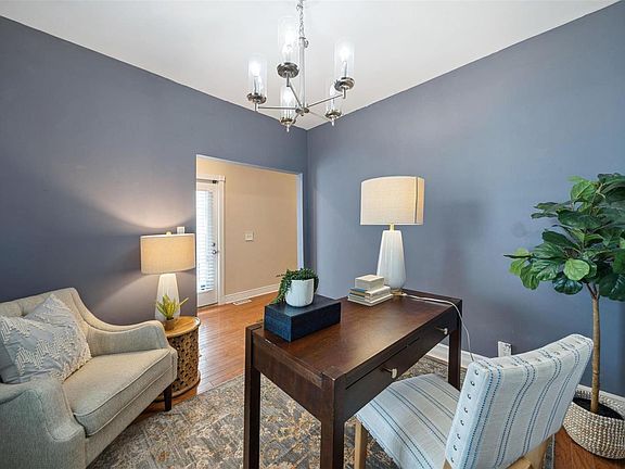 4th image of 6206 Fyler Ave