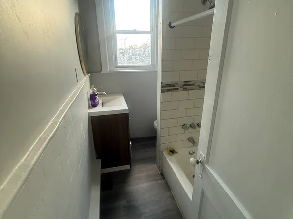 727 S 56th St Floor 2, Philadelphia, PA 19143