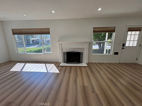 2nd image of 225 Andre St