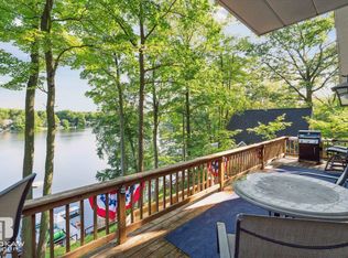 6133 White Sands Dr, Otter Lake, MI