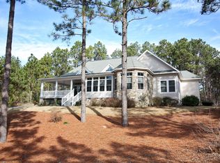 124 Lawrence Ovlk, West End, NC 27376