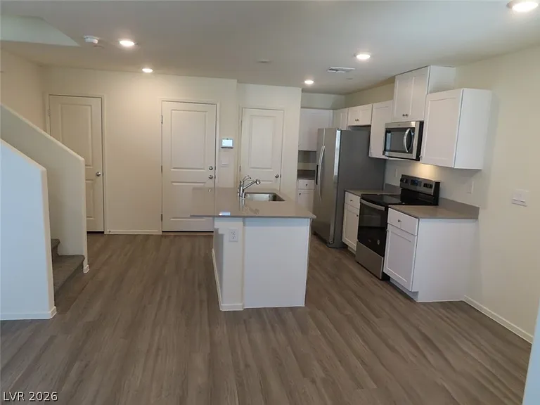 1901 Nydia Vista St — Photo 33