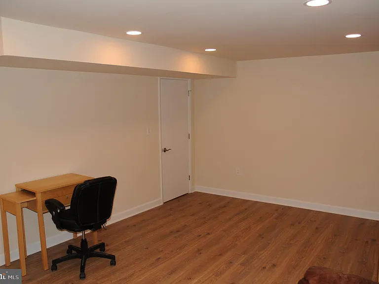 16632 Alden Ave — Photo 48