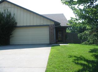 1796 N Pointer Ln, Fayetteville, AR 72701