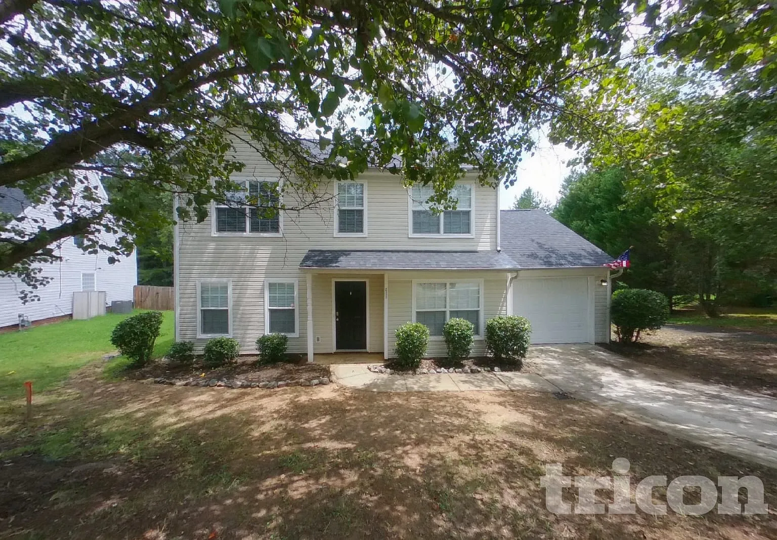 911 Woodington Lane Charlotte NC — Photo 1