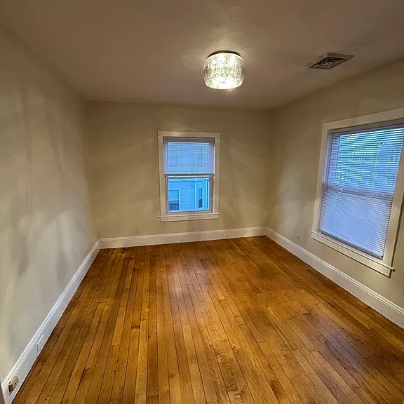74 Weston St #2 — Photo 10