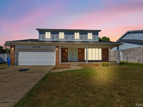 30769 Marrocco Dr, Warren, MI 48088