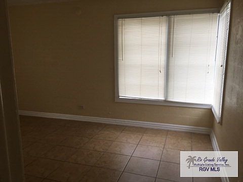 4th image of 1000 W Elizabeth St APT 3