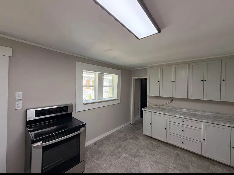 607 Reid St — Photo 4