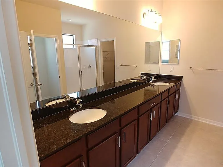 7013 Island Queen Ct — Photo 7
