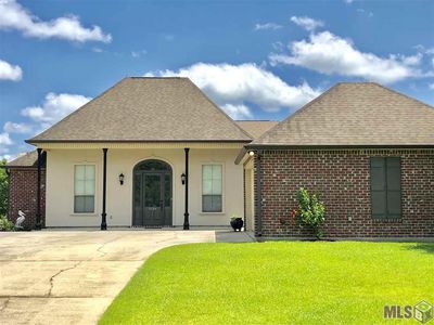 11384 River Highlands Dr, Saint Amant, LA, 70774