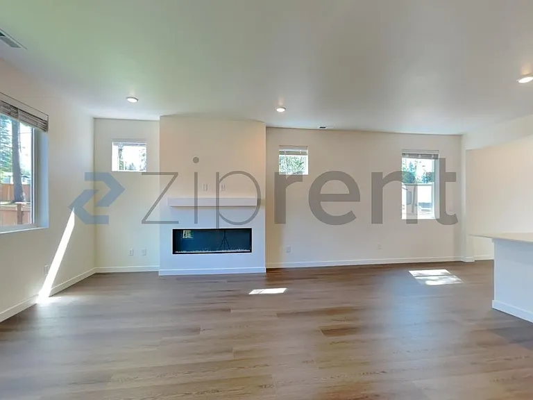 Living Room-01