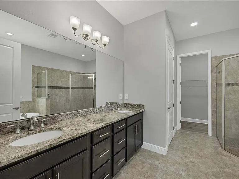 6104 Champions Row St — Photo 28
