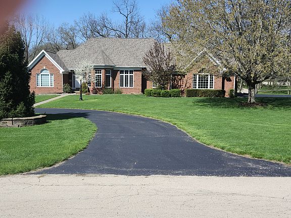 2nd image of 23 Roosevelt Dr