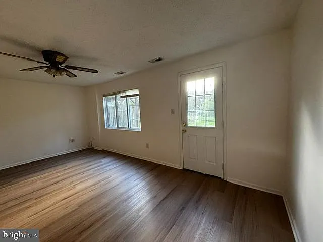 13238 Custom House Ct — Photo 78