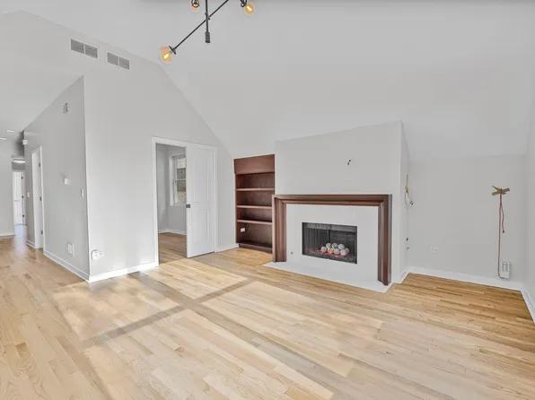 1747 N Wolcott Ave #2, Chicago, IL 60622