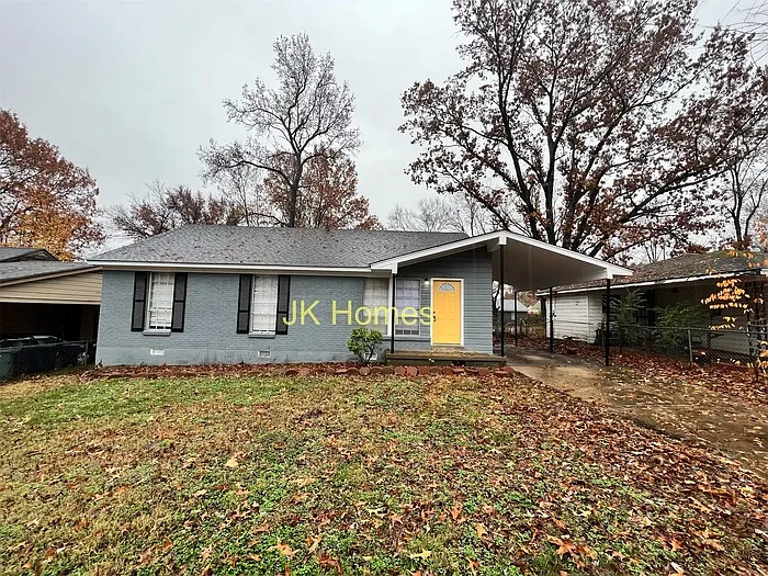 2179 Stephanie Ave — Photo 1