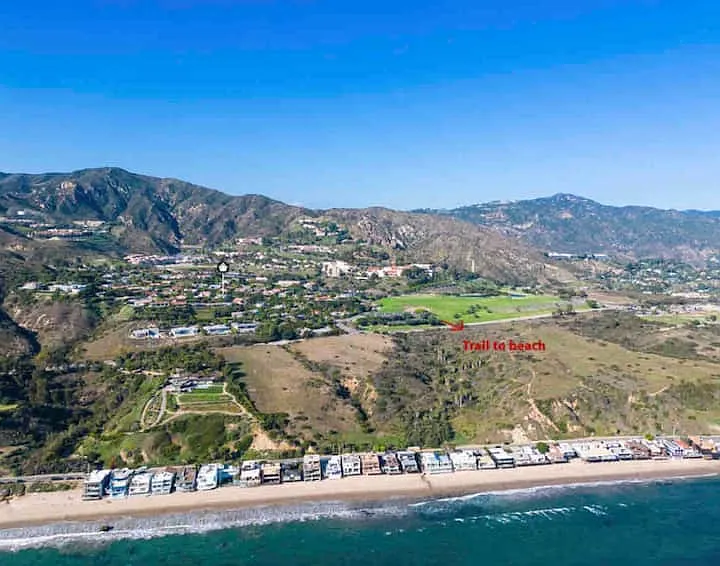 3824 Malibu Country Dr — Photo 43