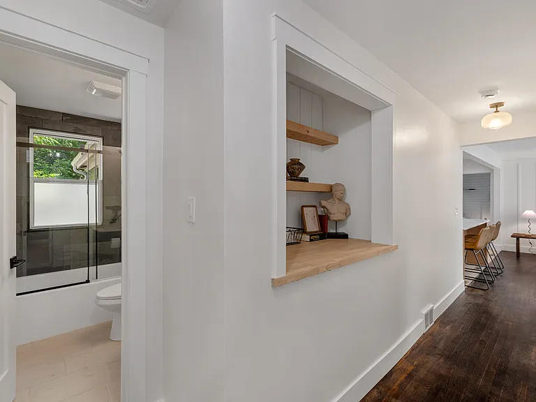 22182 Berg Rd — Photo 33