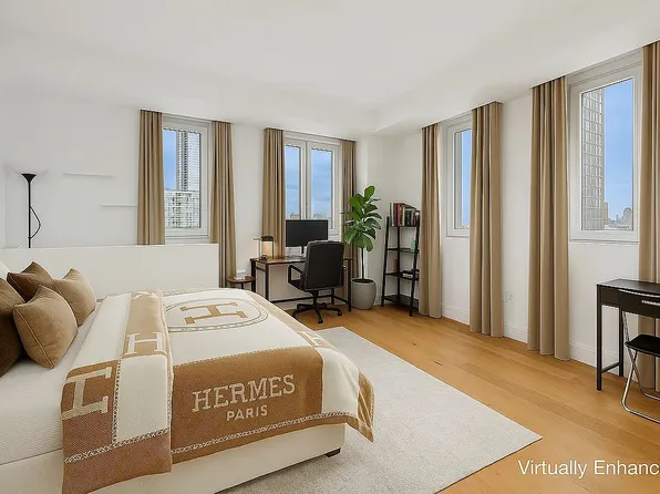 24-16 Queens Plz S #17E, Long Island City, NY 11101