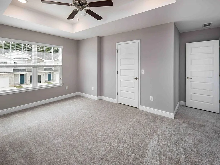 319 Carmel Dr #15 — Photo 17
