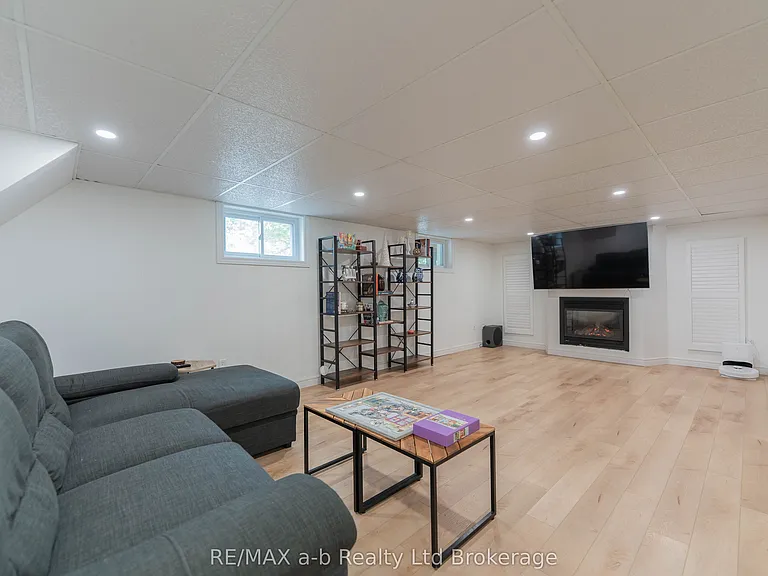 56229 Talbot Line — Photo 24
