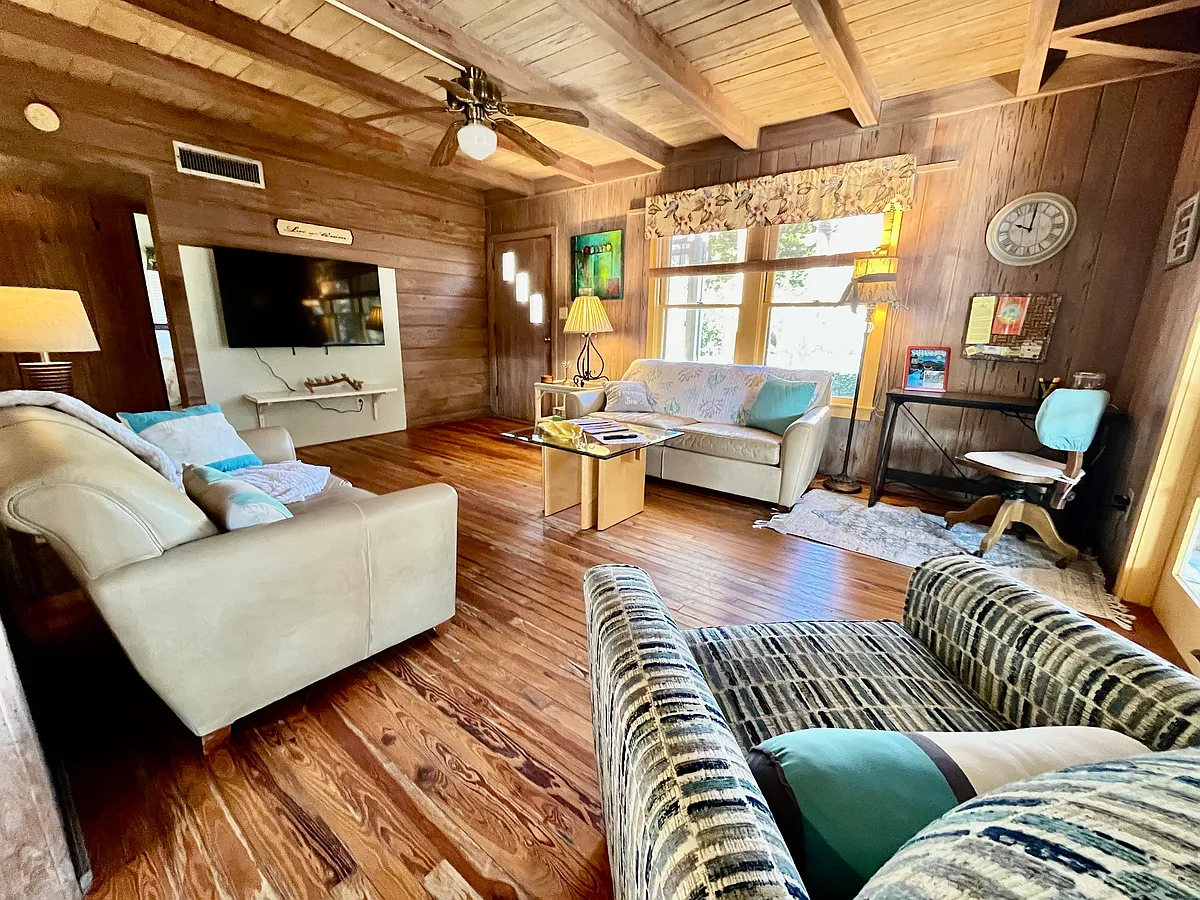 Building Photo - 159 Island Cir #SIESTAKEY