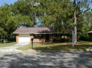 908 Lennox Ave, Dothan, AL 36303