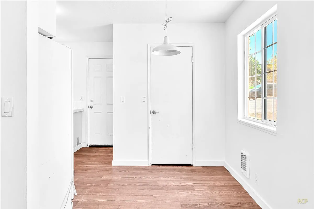 12975 SW Allen Blvd - 1 — Photo 4