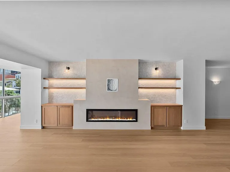 939 Coast Blvd #6F — Photo 4
