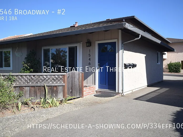 1546 Broadway #2 — Photo 1