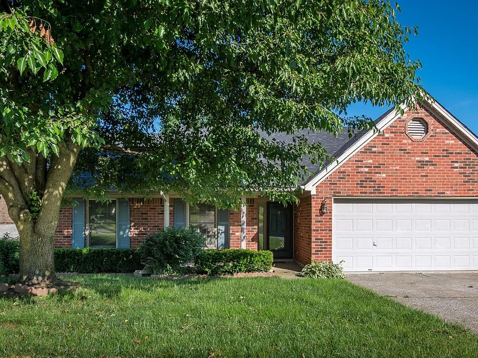 1st image of 418 Winterberry Ct
