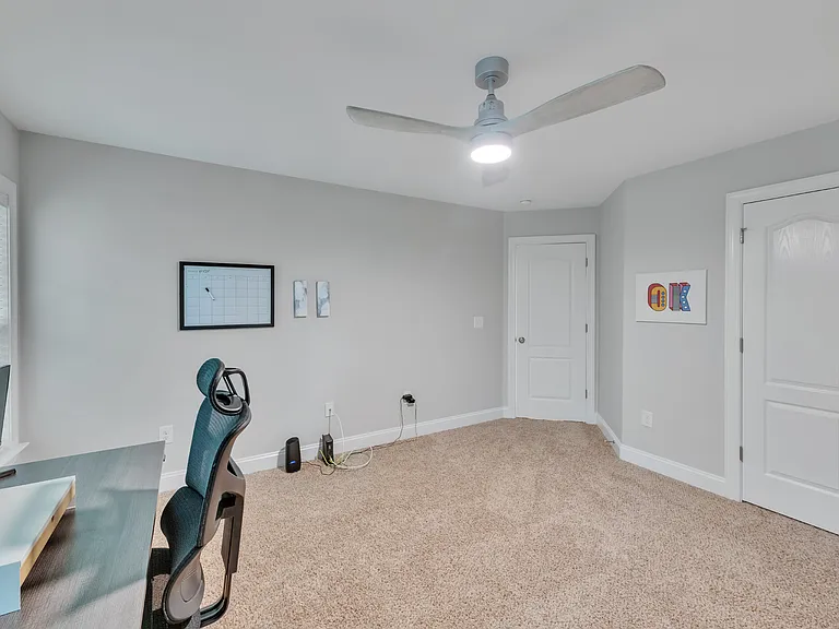 843 Swan Neck Ln — Photo 20