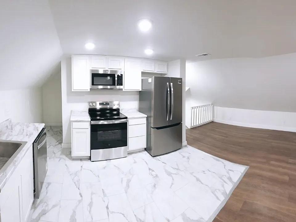 1553 Dixmont Ave #2