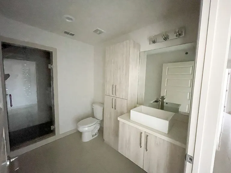 8101 N 23rd St #7 — Photo 29