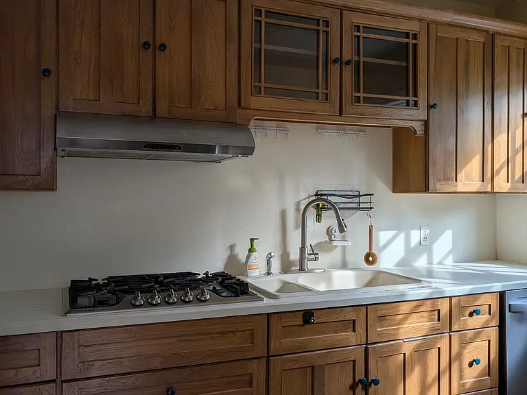 730 Burns St #2 — Photo 28