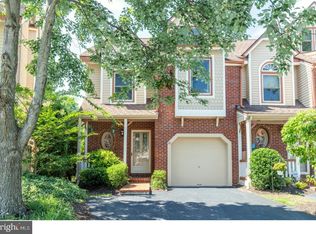 19 Sturbridge Ln, Chesterbrook, PA 19087