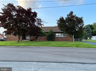 311 S 6th St, Steelton, PA 17113