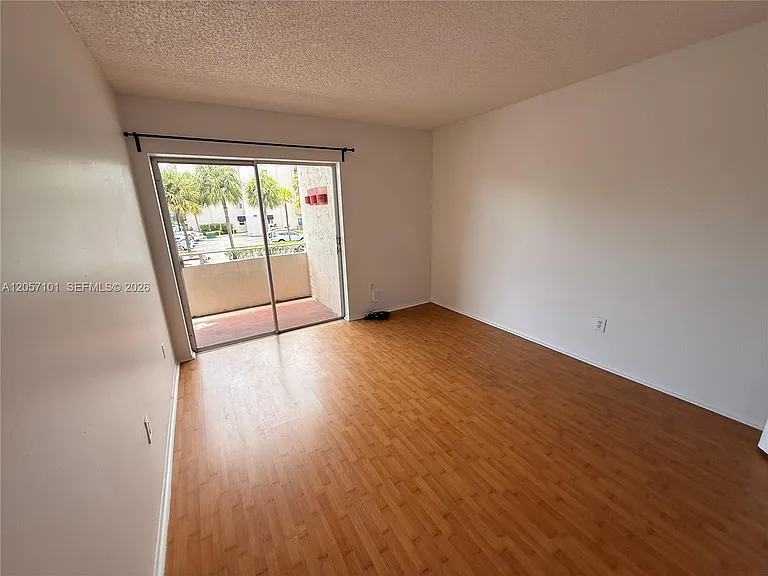 7747 SW 86th St #D-208 — Photo 2