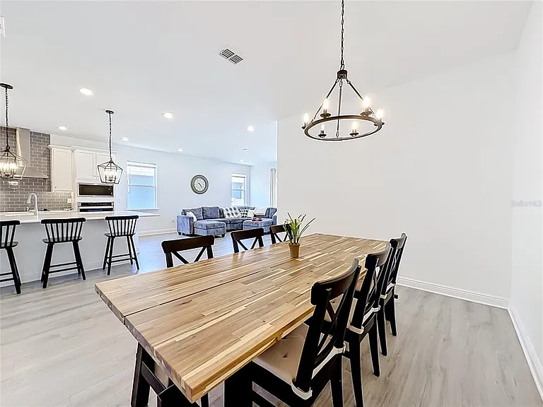 4485 Davos Dr — Photo 29