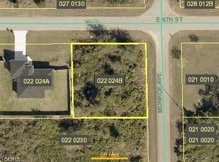 3706 E 6th St, Lehigh Acres, FL 33972