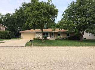 4698 Brougham Dr, Rockford, IL 61114